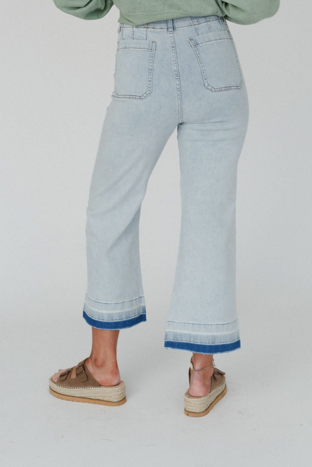 Beau Blue Acid Wash Contrast Edge Pocketed Cropped Jeans